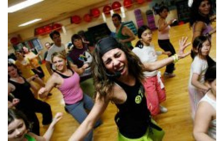 NOUVEAU AU CSLG VANNES LE ZUMBA FITNESS