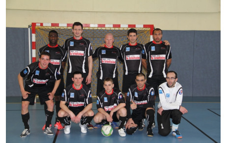 L'EQUIPE DE FUTSAL EST VICE CHAMPIONNE DE LA LIGUE OUEST