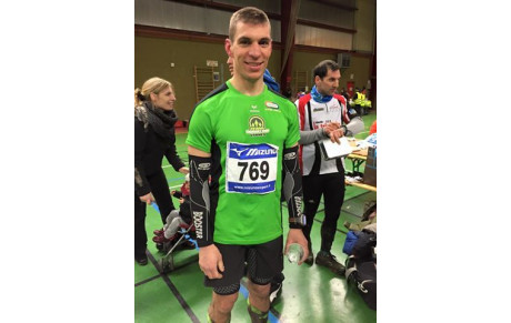 Eddie Blanchard sur le trail de 21 kms à SENE, un Champion dans la nuit!!!!